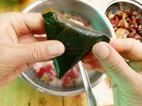 竹叶粽子的做法步骤10
